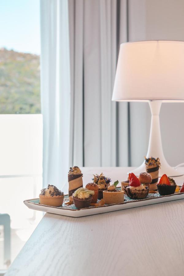 Hotel Moresco Santa Teresa Gallura Eksteriør bilde