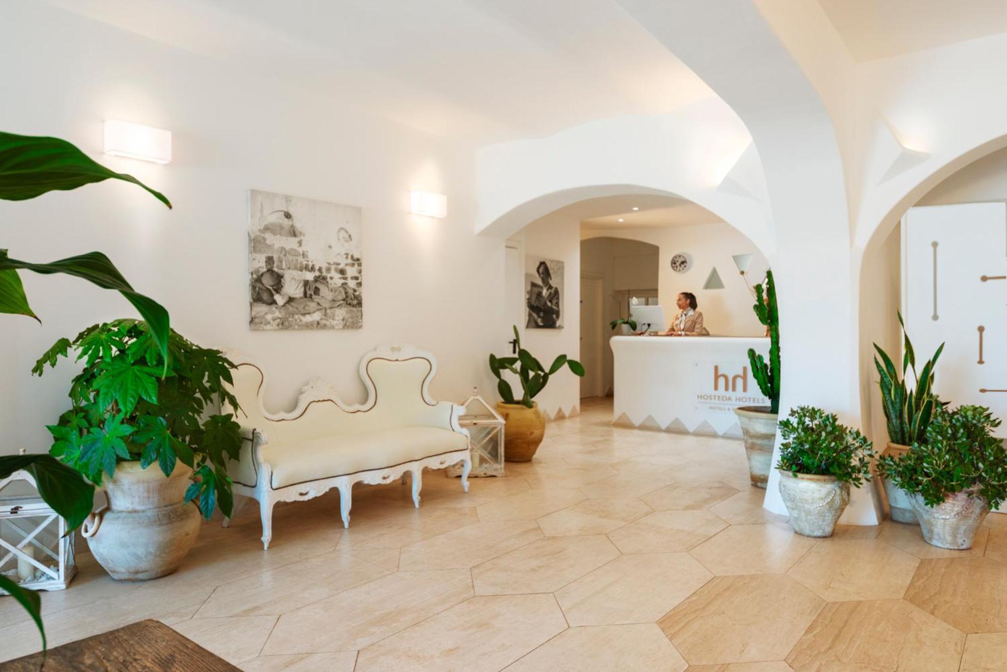 Hotel Moresco Santa Teresa Gallura Eksteriør bilde