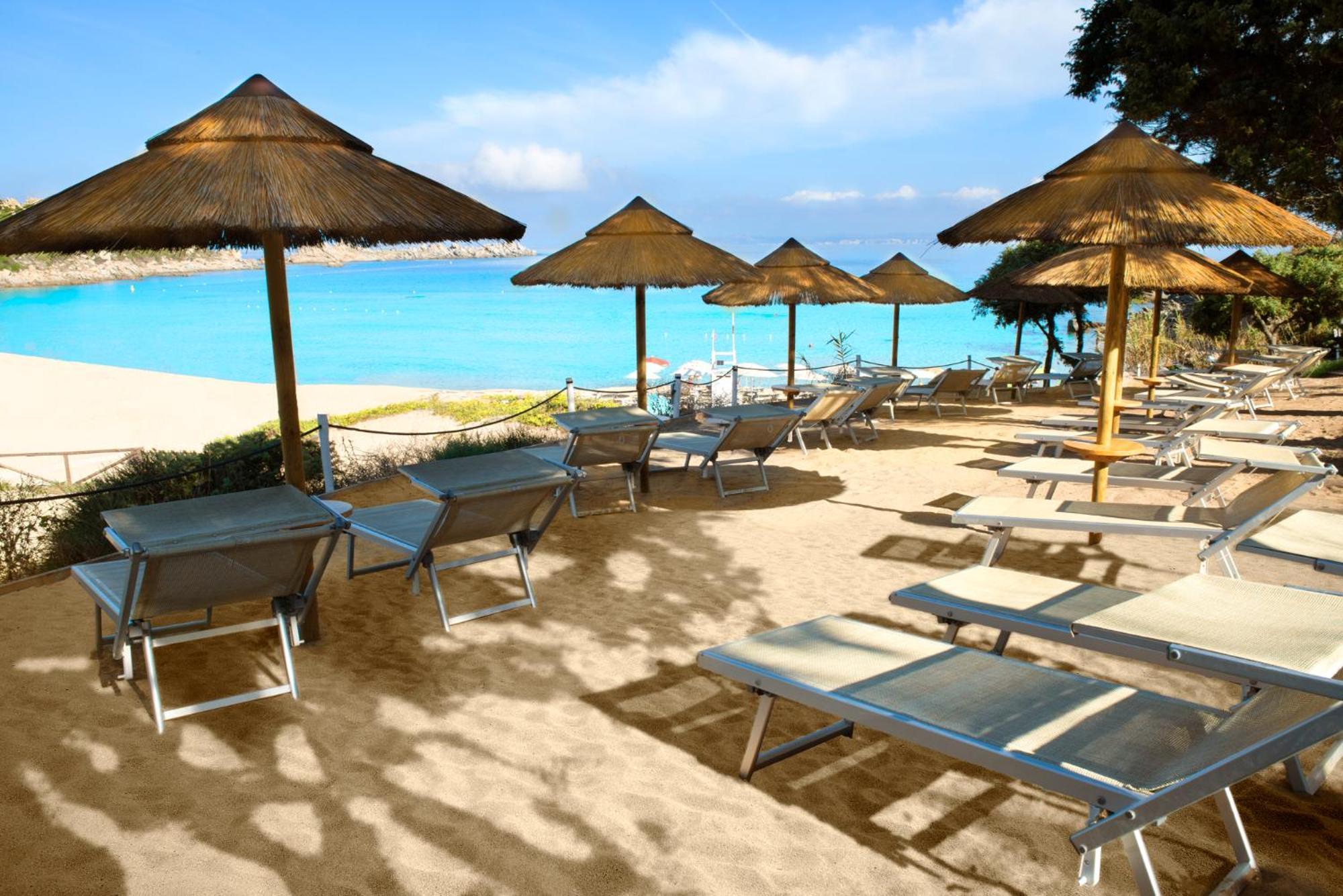Hotel Moresco Santa Teresa Gallura Eksteriør bilde